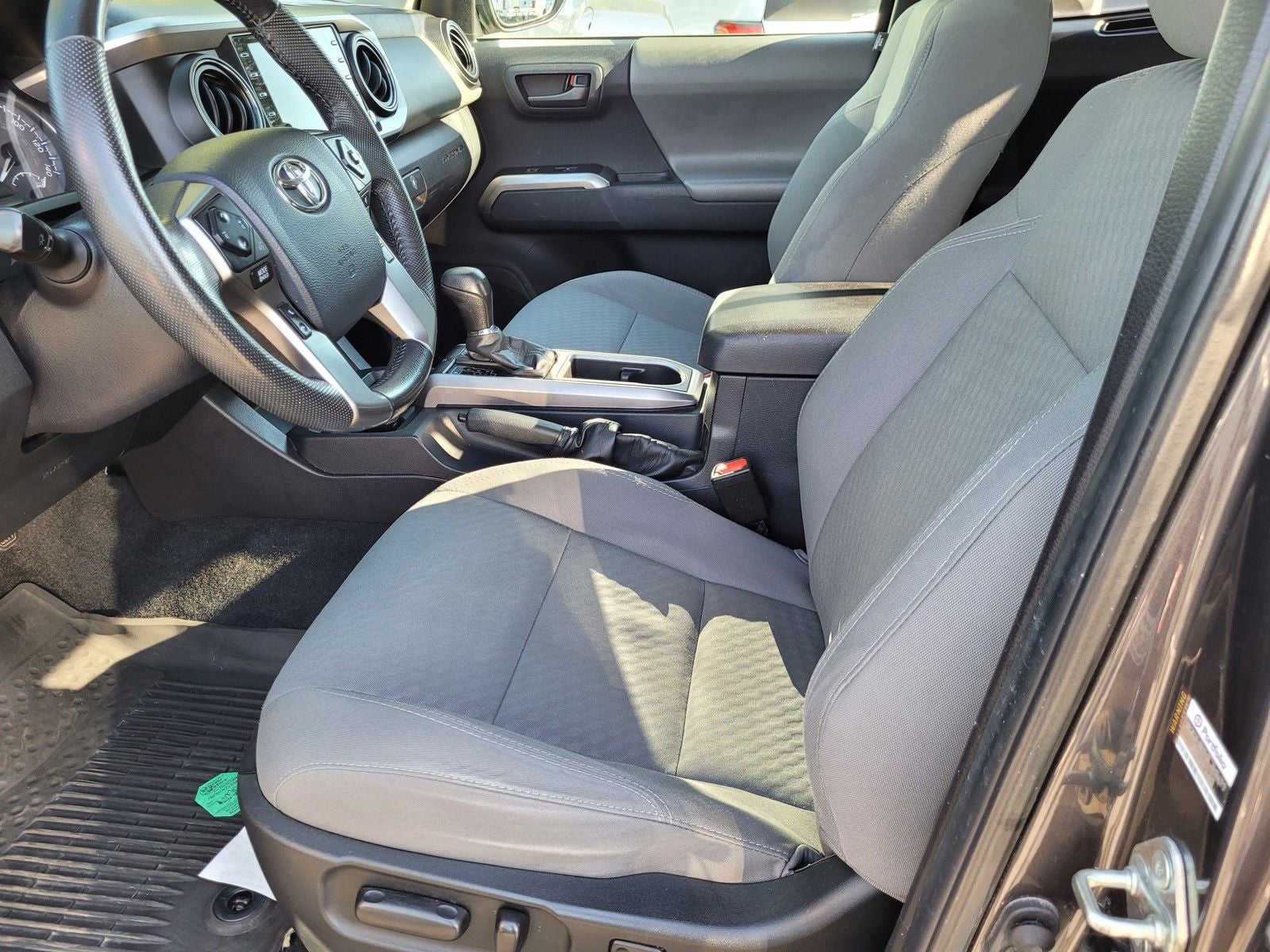 2020 Toyota Tacoma SR5 V6