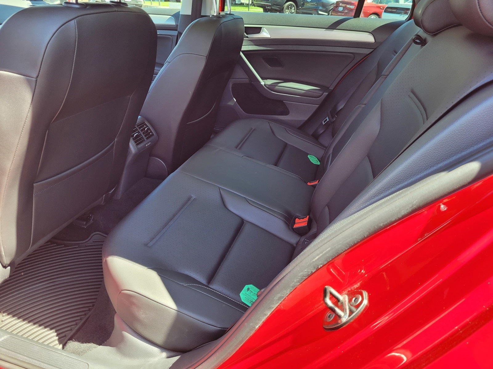 2017 Volkswagen Golf SportWagen S