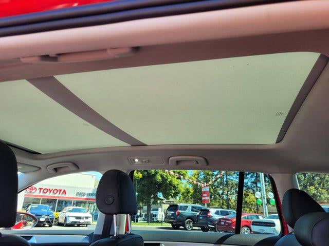 2017 Volkswagen Golf SportWagen S