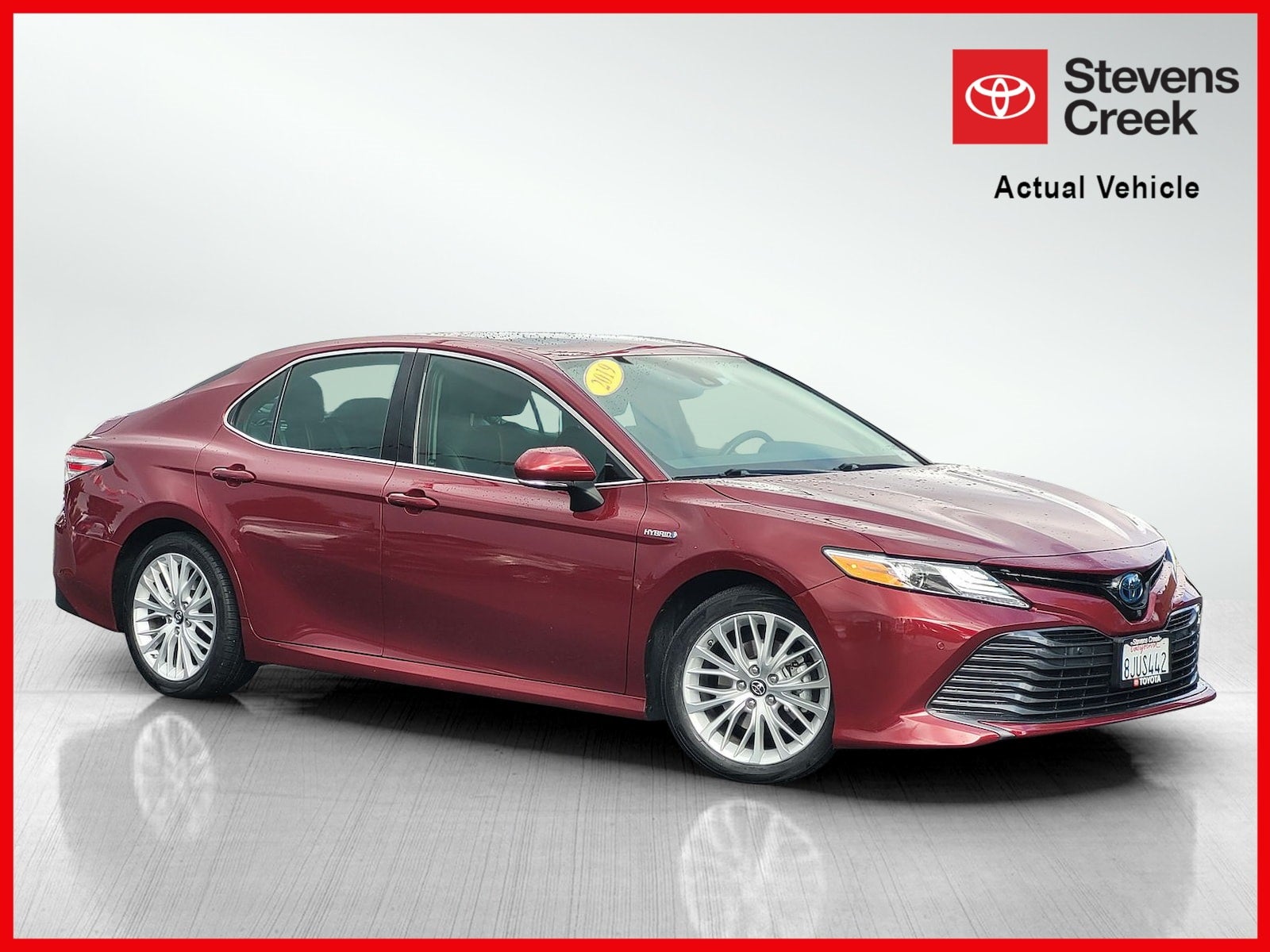 2019 Toyota Camry Hybrid XLE