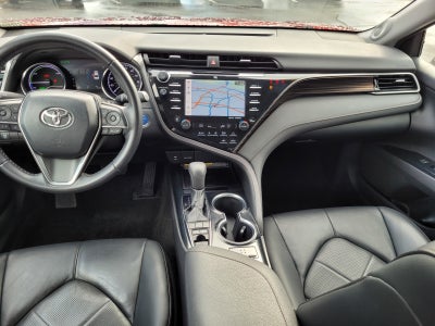 2019 Toyota Camry Hybrid XLE