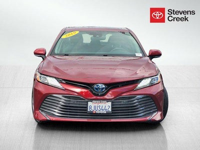 2019 Toyota Camry Hybrid XLE