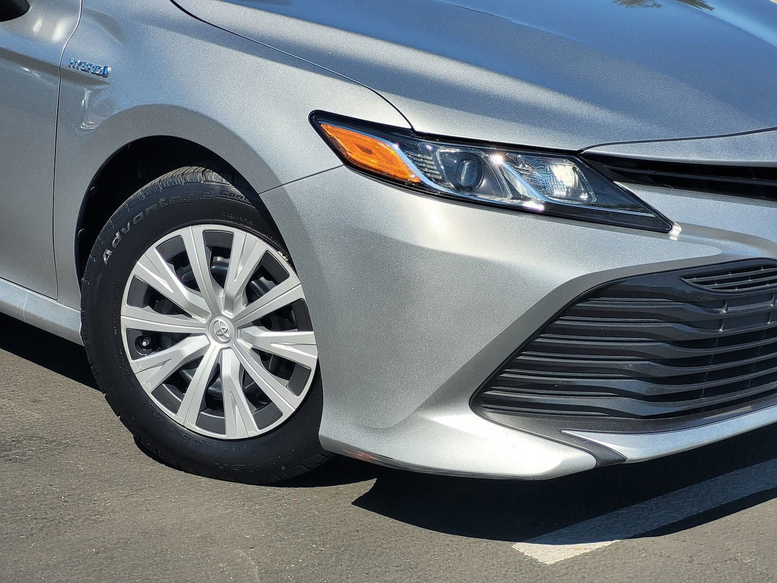 2018 Toyota Camry Hybrid LE