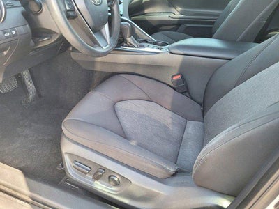2018 Toyota Camry Hybrid LE