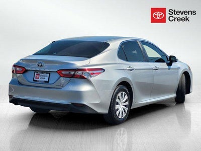 2018 Toyota Camry Hybrid LE