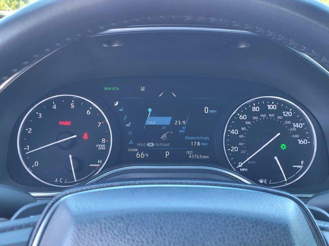 2019 Toyota Avalon XSE