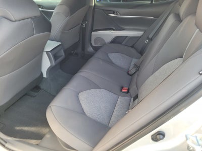 2022 Toyota Camry Hybrid LE