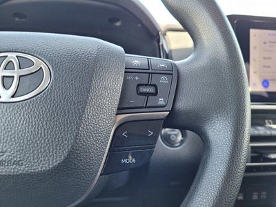 2025 Toyota Camry LE
