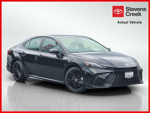 2025 Toyota Camry SE