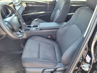 2025 Toyota Camry LE