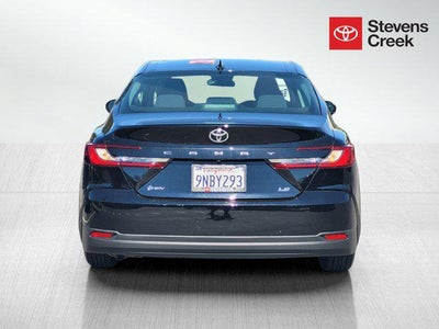 2025 Toyota Camry LE