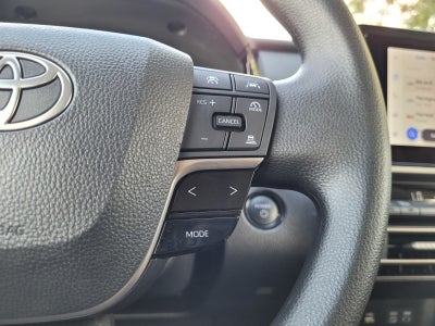 2025 Toyota Camry LE