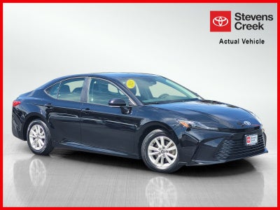 2025 Toyota Camry LE