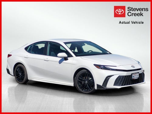 2025 Toyota Camry SE