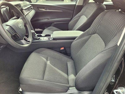 2025 Toyota Camry LE