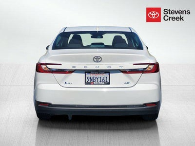 2025 Toyota Camry LE