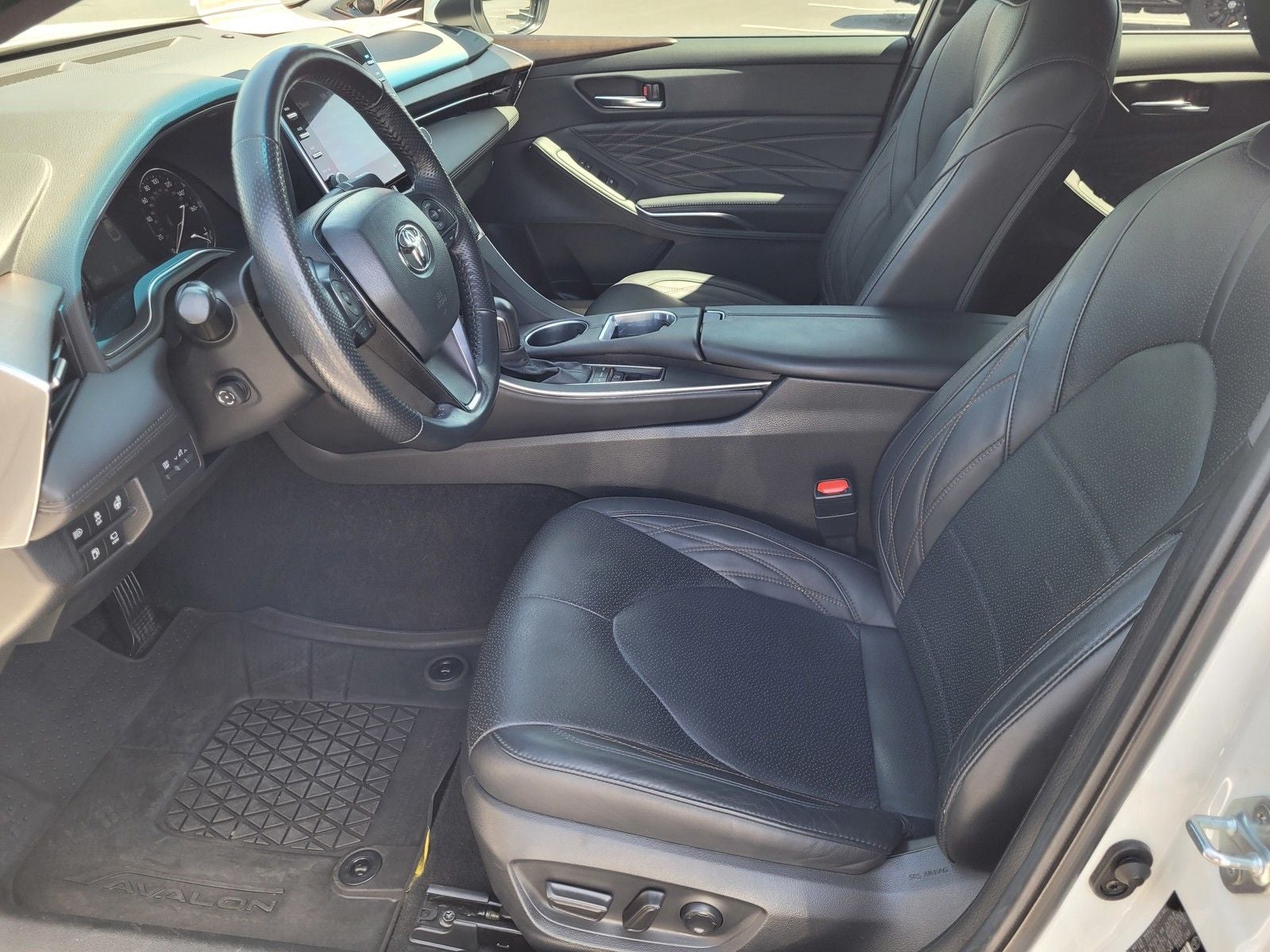 2022 Toyota Avalon Limited