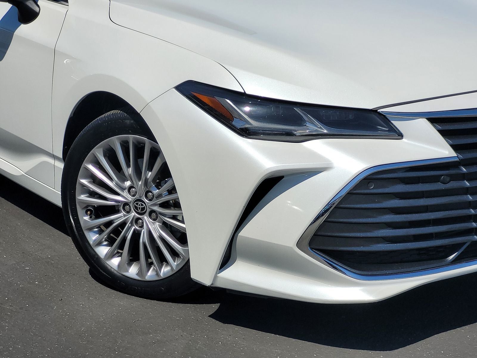 2022 Toyota Avalon Limited