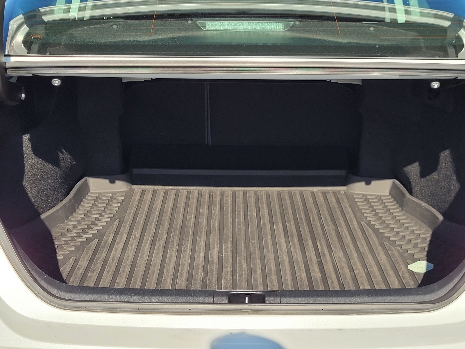 2023 Toyota Camry Hybrid XLE