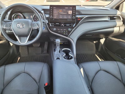 2023 Toyota Camry Hybrid XLE