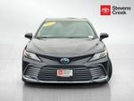 2022 Toyota Camry Hybrid XLE