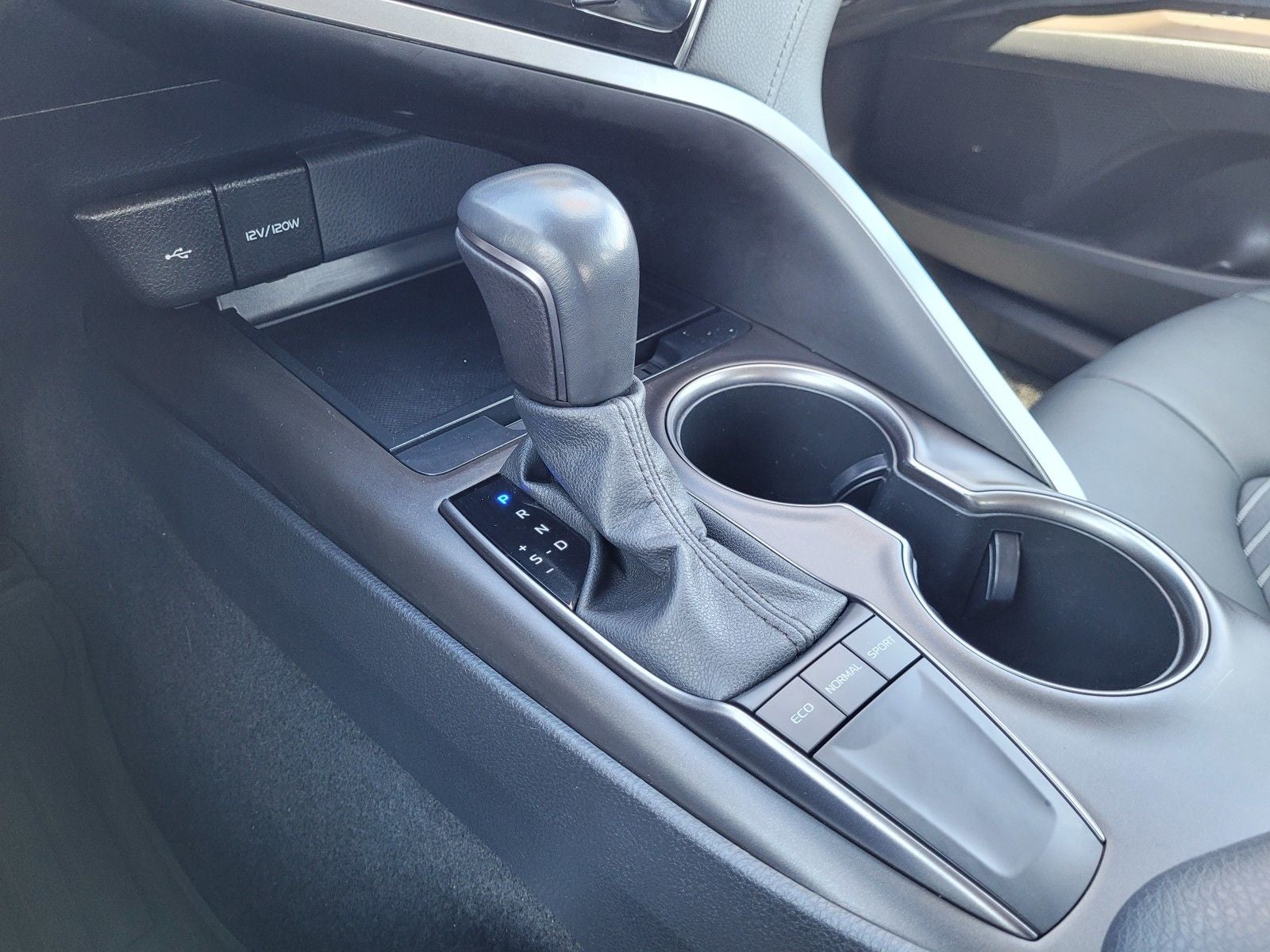 2023 Toyota Camry SE Nightshade