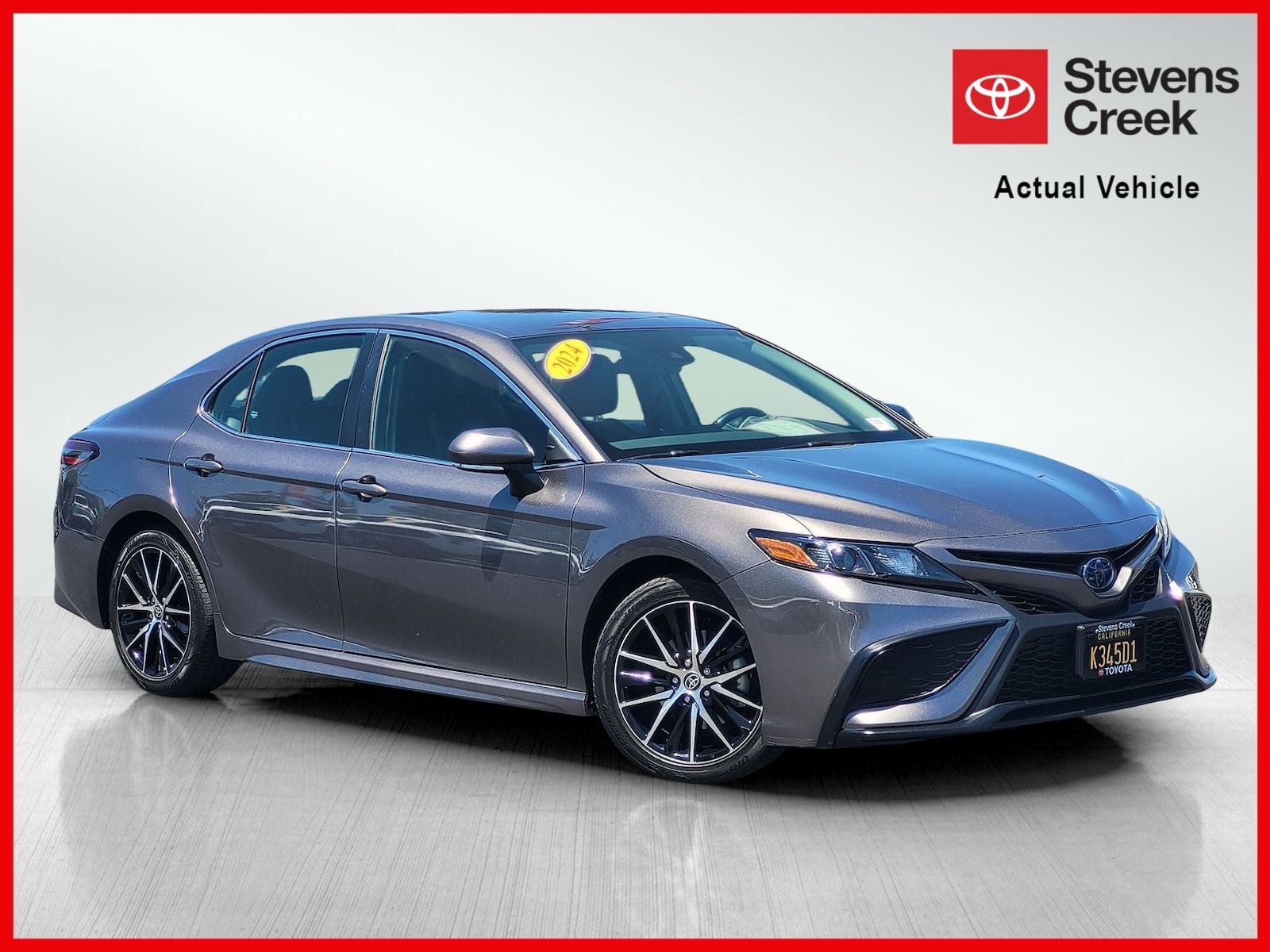 2024 Toyota Camry Hybrid SE