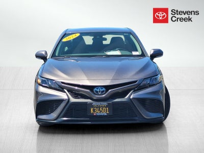 2024 Toyota Camry Hybrid SE