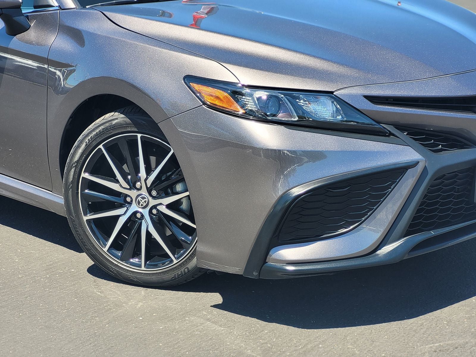 2024 Toyota Camry Hybrid SE