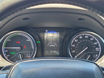 2024 Toyota Camry Hybrid SE