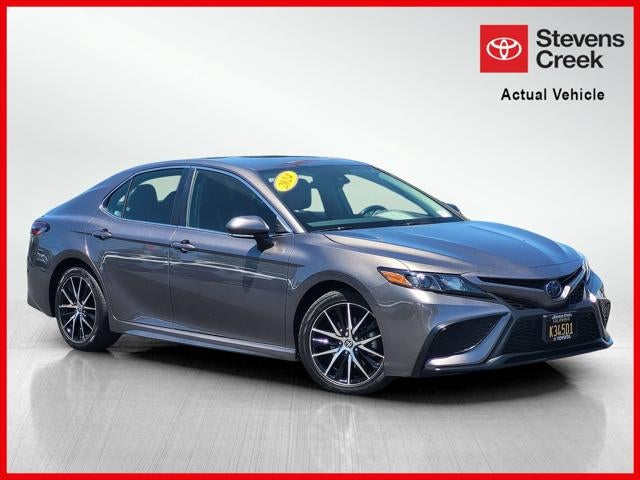2024 Toyota Camry Hybrid SE