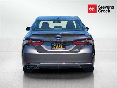 2024 Toyota Camry Hybrid SE
