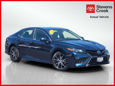 2021 Toyota Camry Hybrid SE