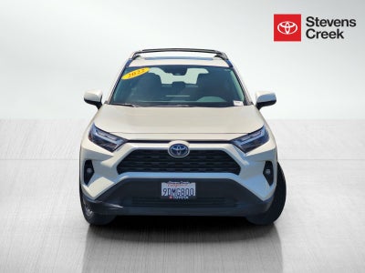 2022 Toyota RAV4 Hybrid XLE Premium