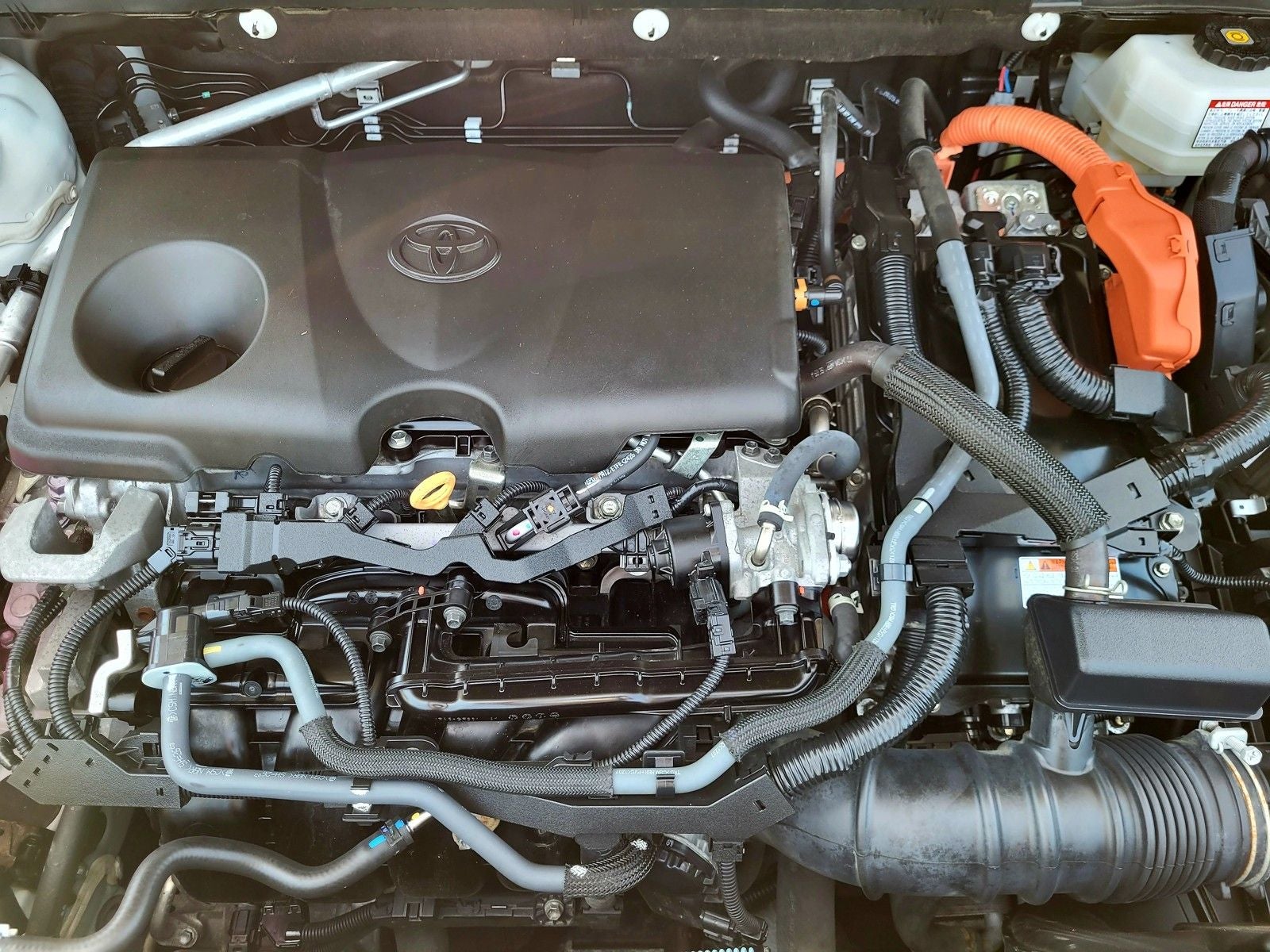2022 Toyota RAV4 Hybrid XLE Premium