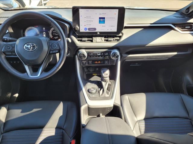 2025 Toyota RAV4 Hybrid XSE