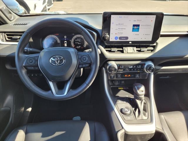 2025 Toyota RAV4 Hybrid XSE
