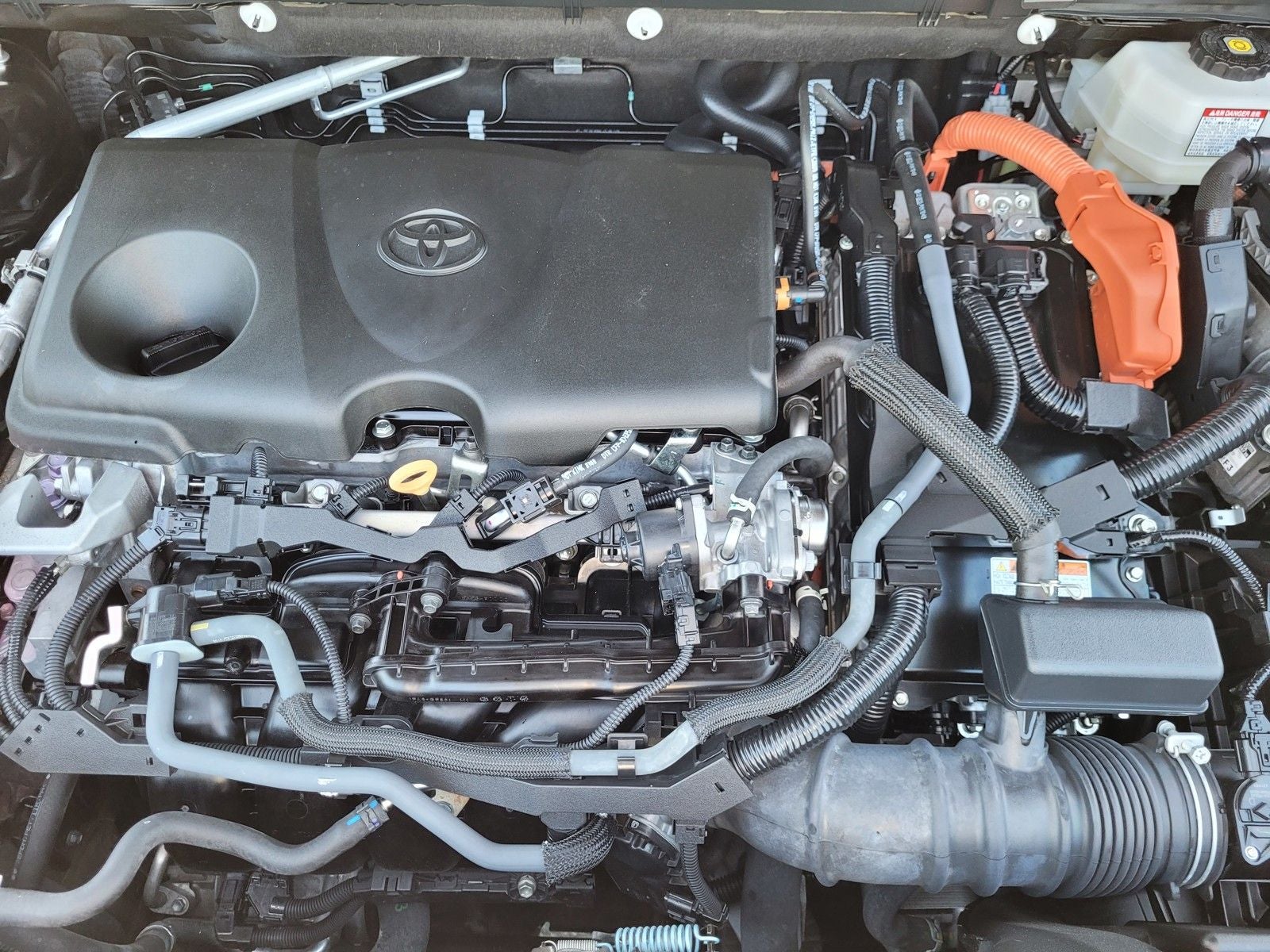 2023 Toyota RAV4 Hybrid LE