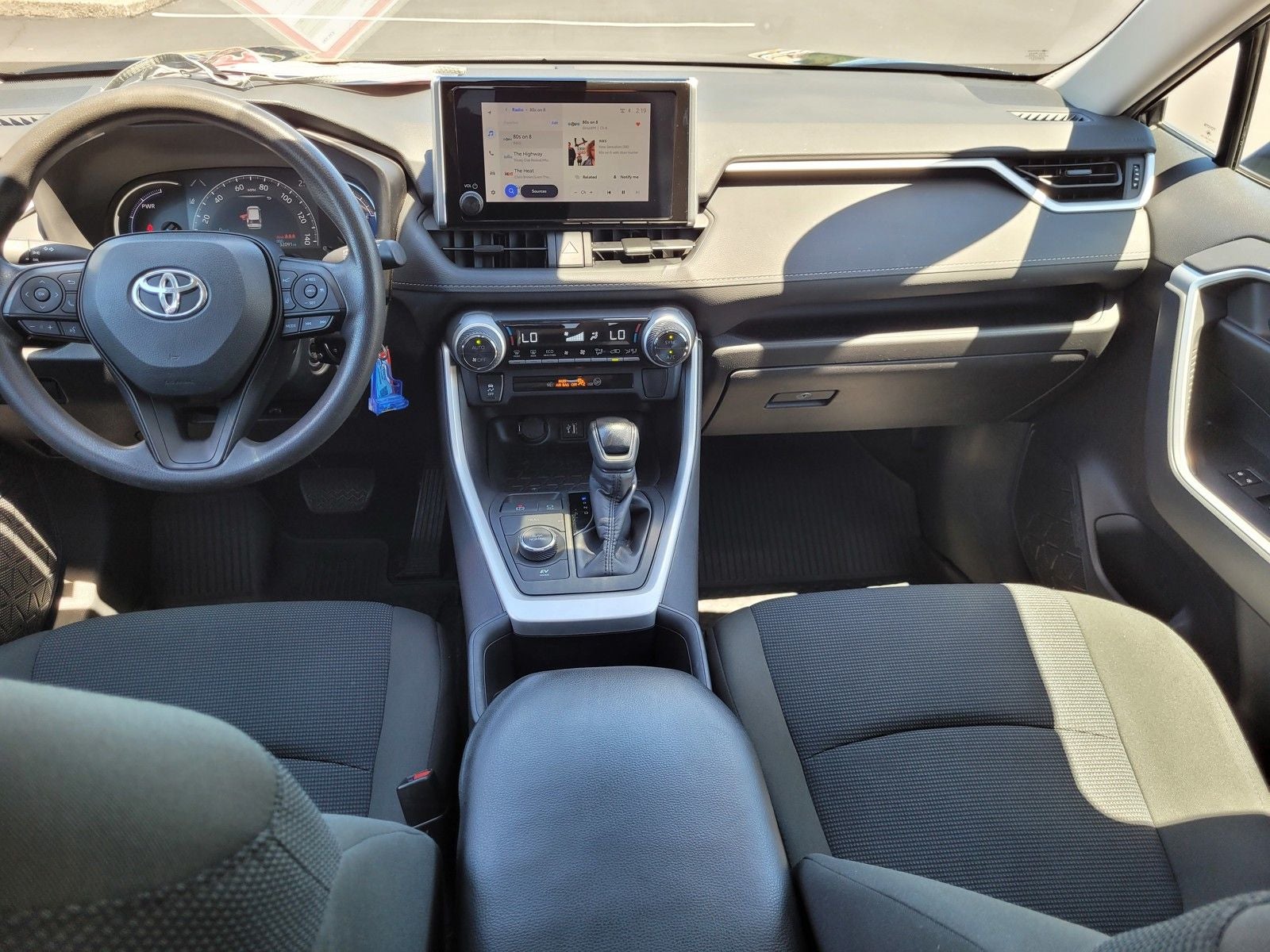 2023 Toyota RAV4 Hybrid LE