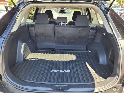 2023 Toyota RAV4 Hybrid LE
