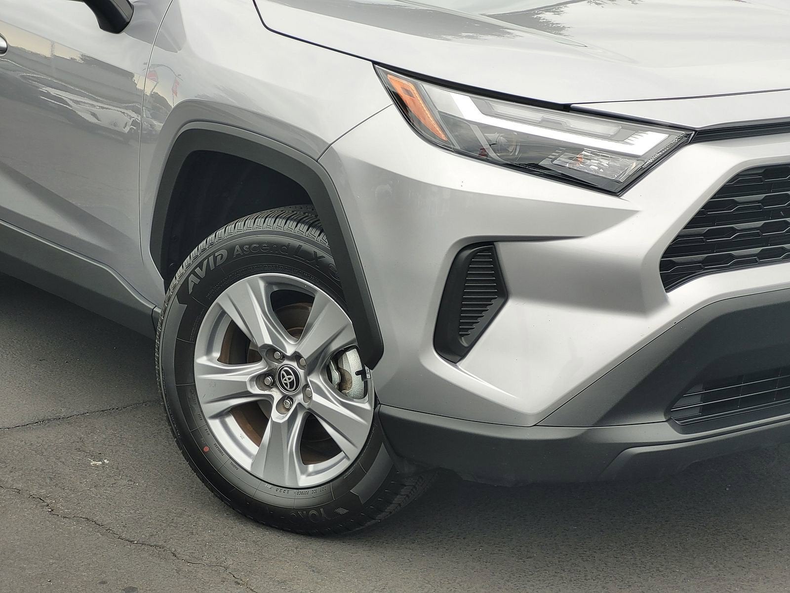 2025 Toyota RAV4 Hybrid LE