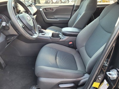 2022 Toyota RAV4 Hybrid LE