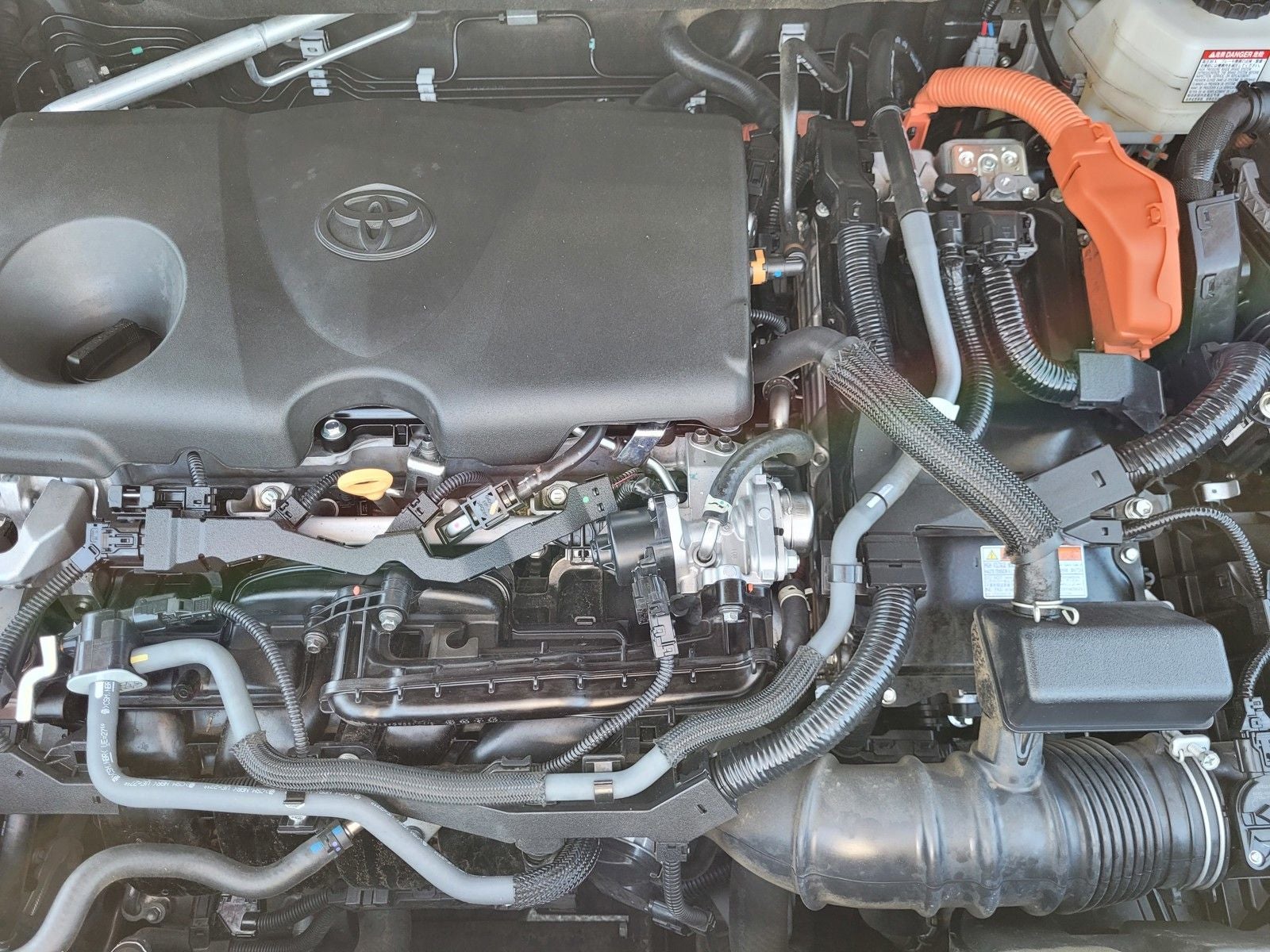 2024 Toyota RAV4 Hybrid LE