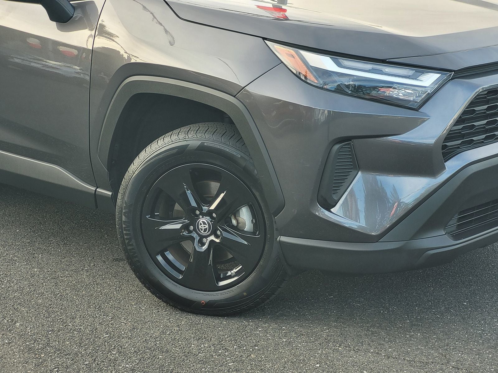 2023 Toyota RAV4 Hybrid LE