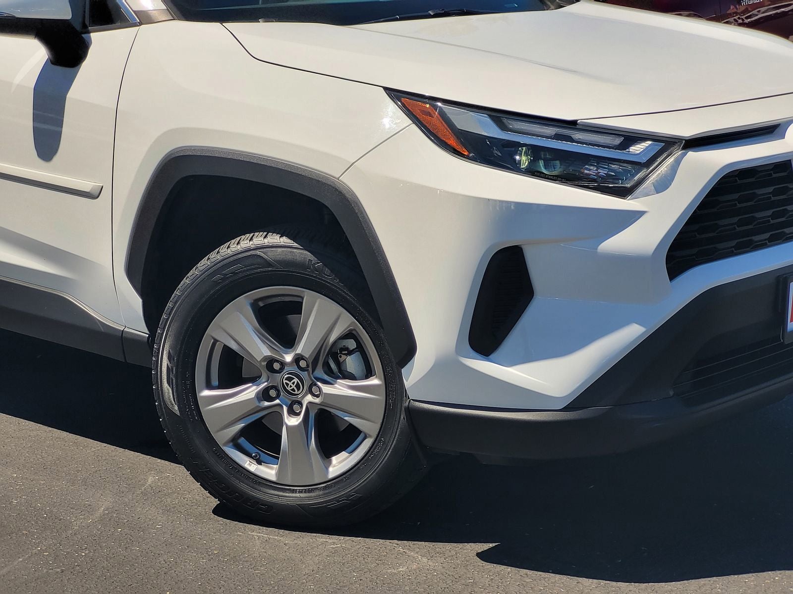 2024 Toyota RAV4 Hybrid LE