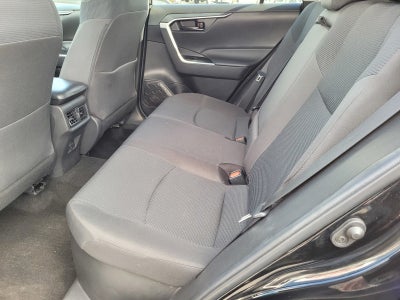 2022 Toyota RAV4 Hybrid LE