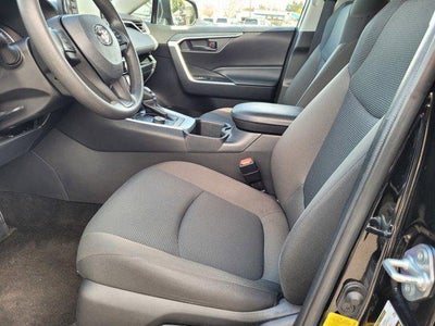 2022 Toyota RAV4 Hybrid LE