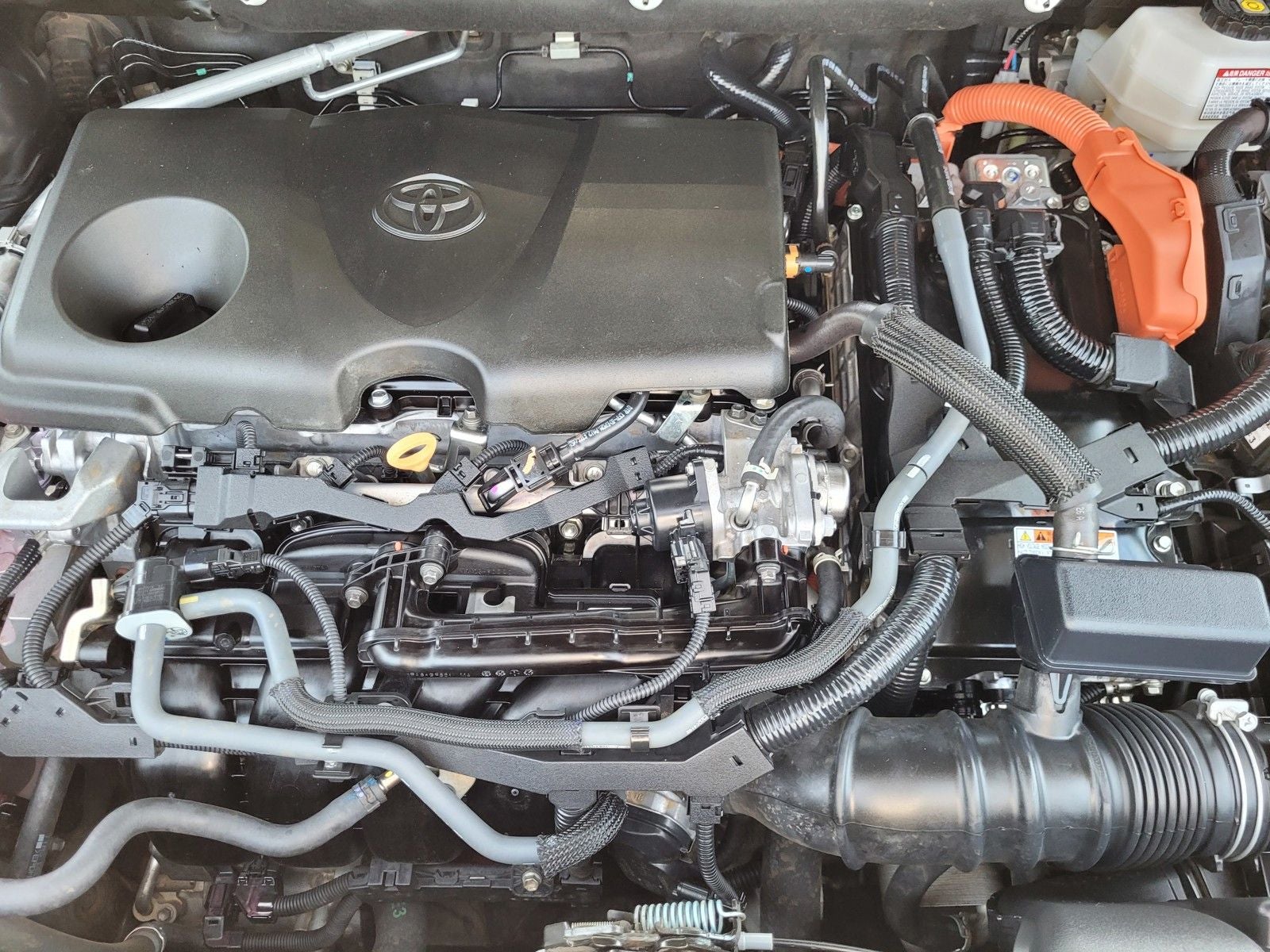 2024 Toyota RAV4 Hybrid LE
