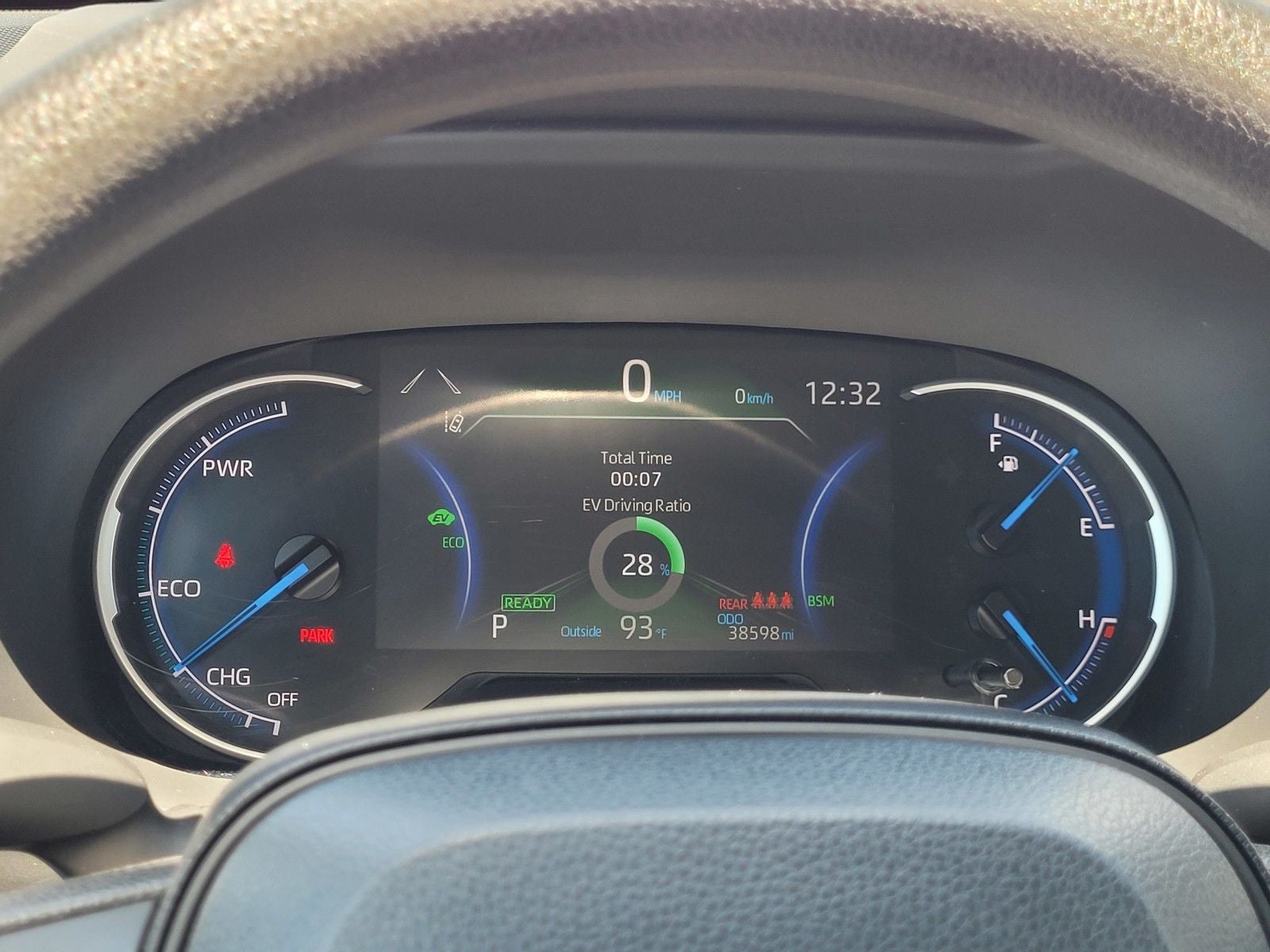 2024 Toyota RAV4 Hybrid LE