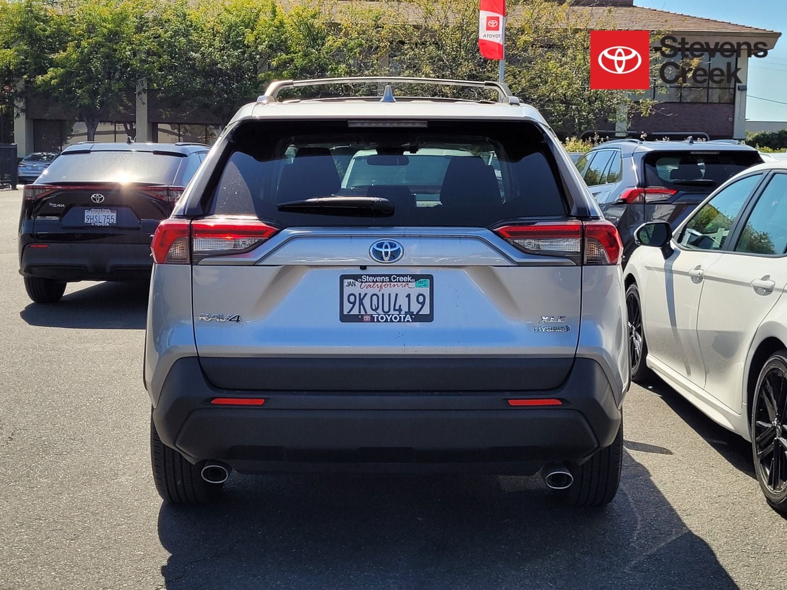 2024 Toyota RAV4 Hybrid XLE